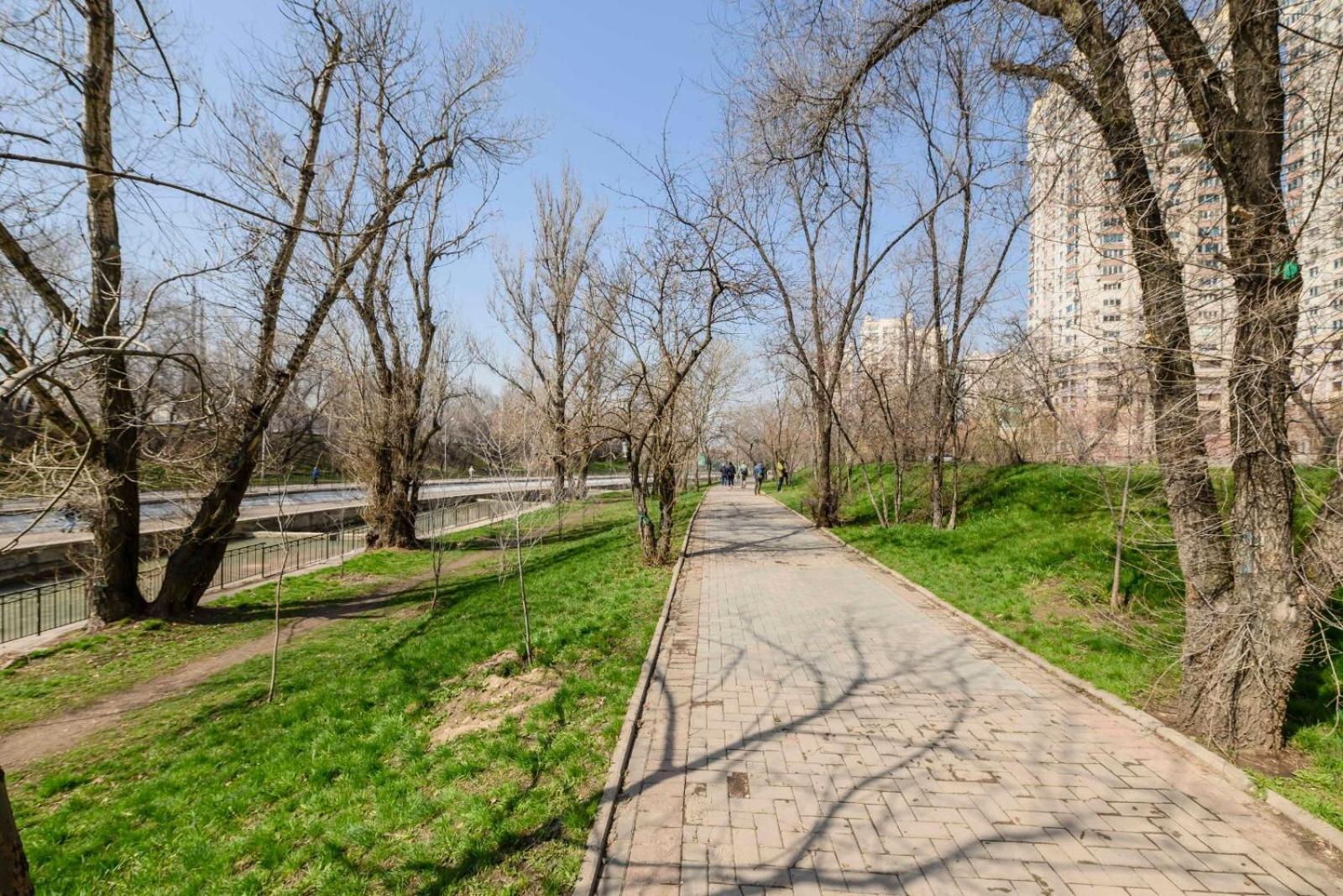 Apartment уют,комфорт,мега Almaty
